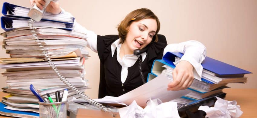 How to get rid of administrative tasks with innovative voice tools?